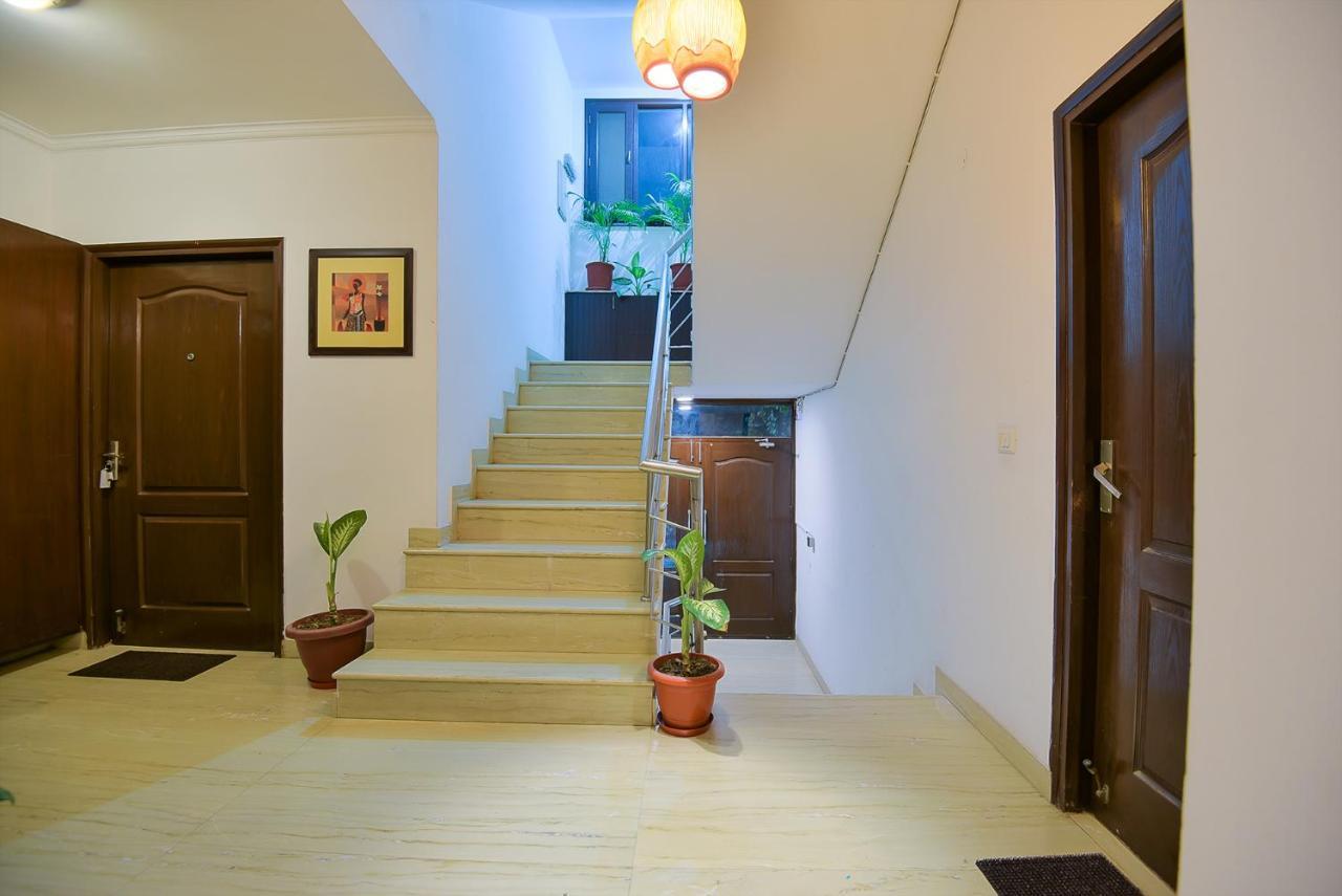 Bedchambers Serviced Apartments, Sushant Lok 古尔冈 外观 照片