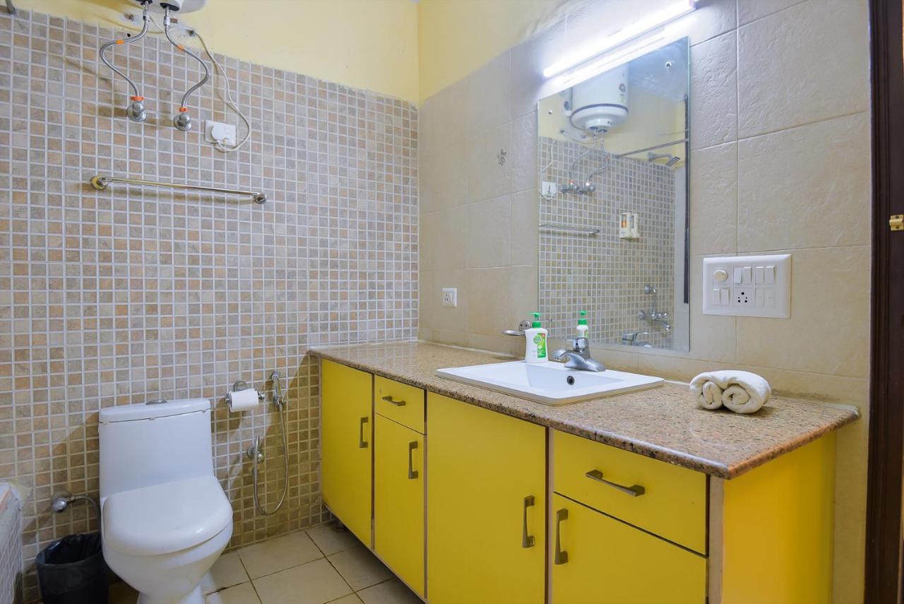 Bedchambers Serviced Apartments, Sushant Lok 古尔冈 外观 照片